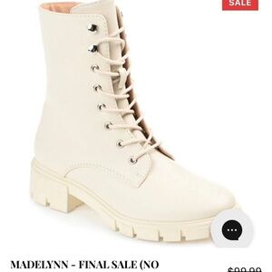 Adorable! Journee Collection's, creme colored, faux combat boot! Sz 7.5 Madalyn 